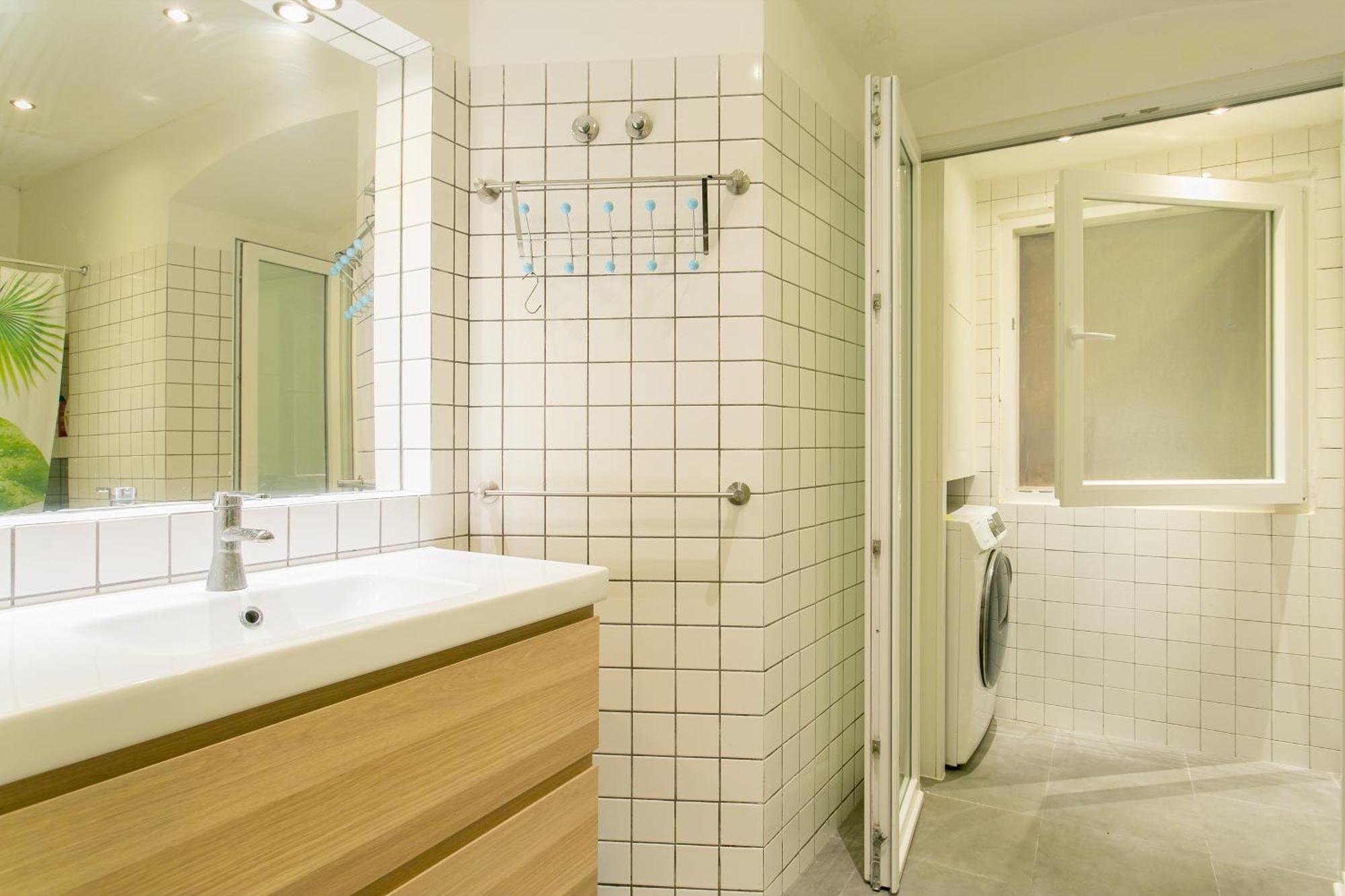 Cozy Apartment In Amazing Location! Lisboa Exterior foto